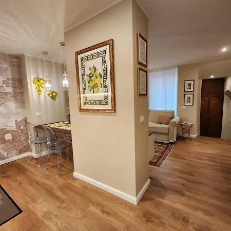 Charming In - Luxury