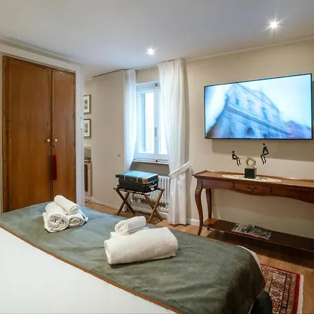 Charming In - Luxury