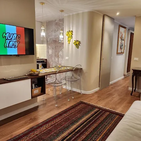 Vakantiehuis Charming In - Luxury Rome
