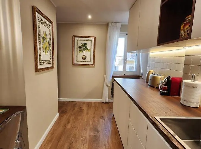 Charming In - Luxury