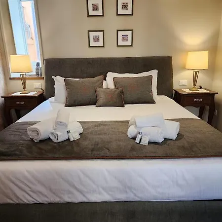 Charming In - Luxury